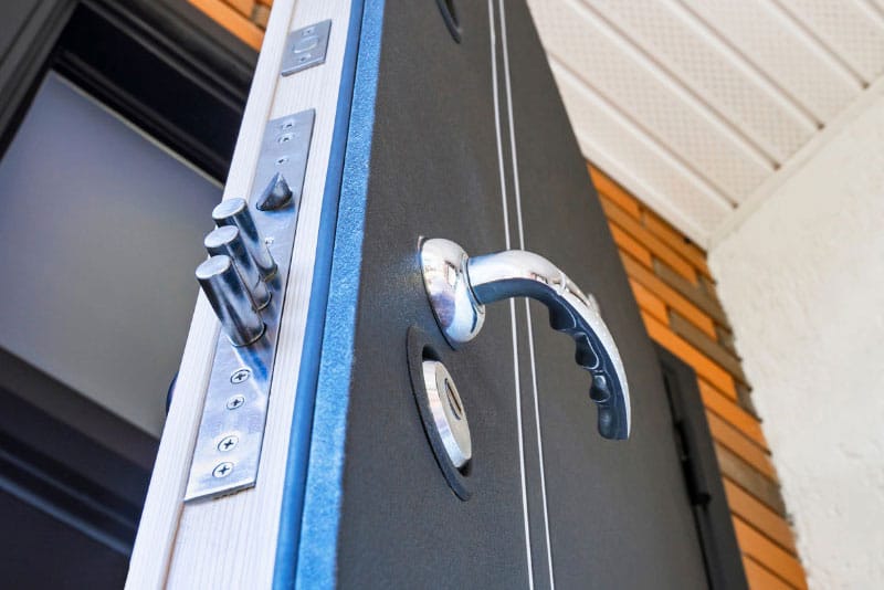 Instalación de cerraduras de alta seguridad